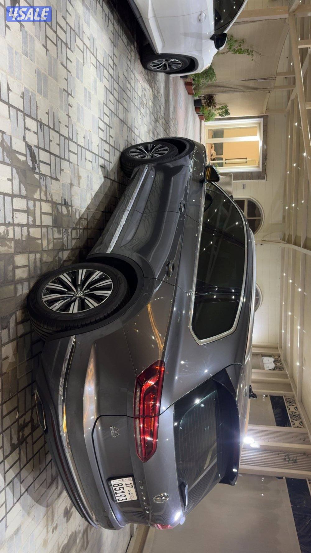 للبيع جيب طوارق موديل 2019 بحاله الوكاله كامل المواصفات ماشي 190 الف13