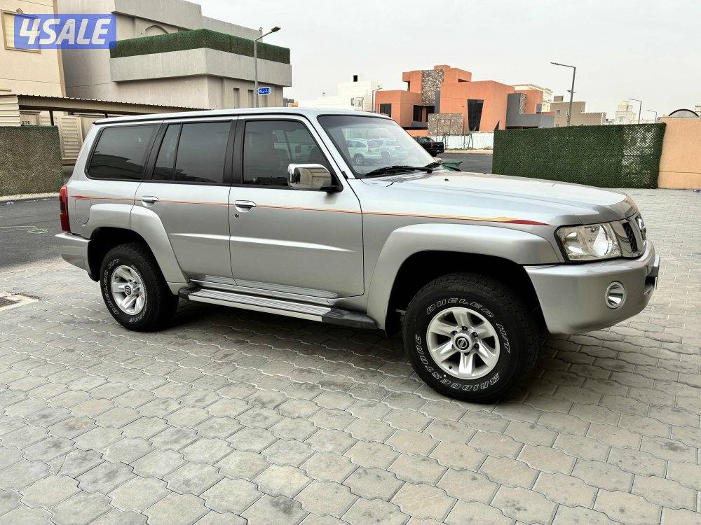 نيسان سفاري موديل ٢٠٢٢ تماتيك0