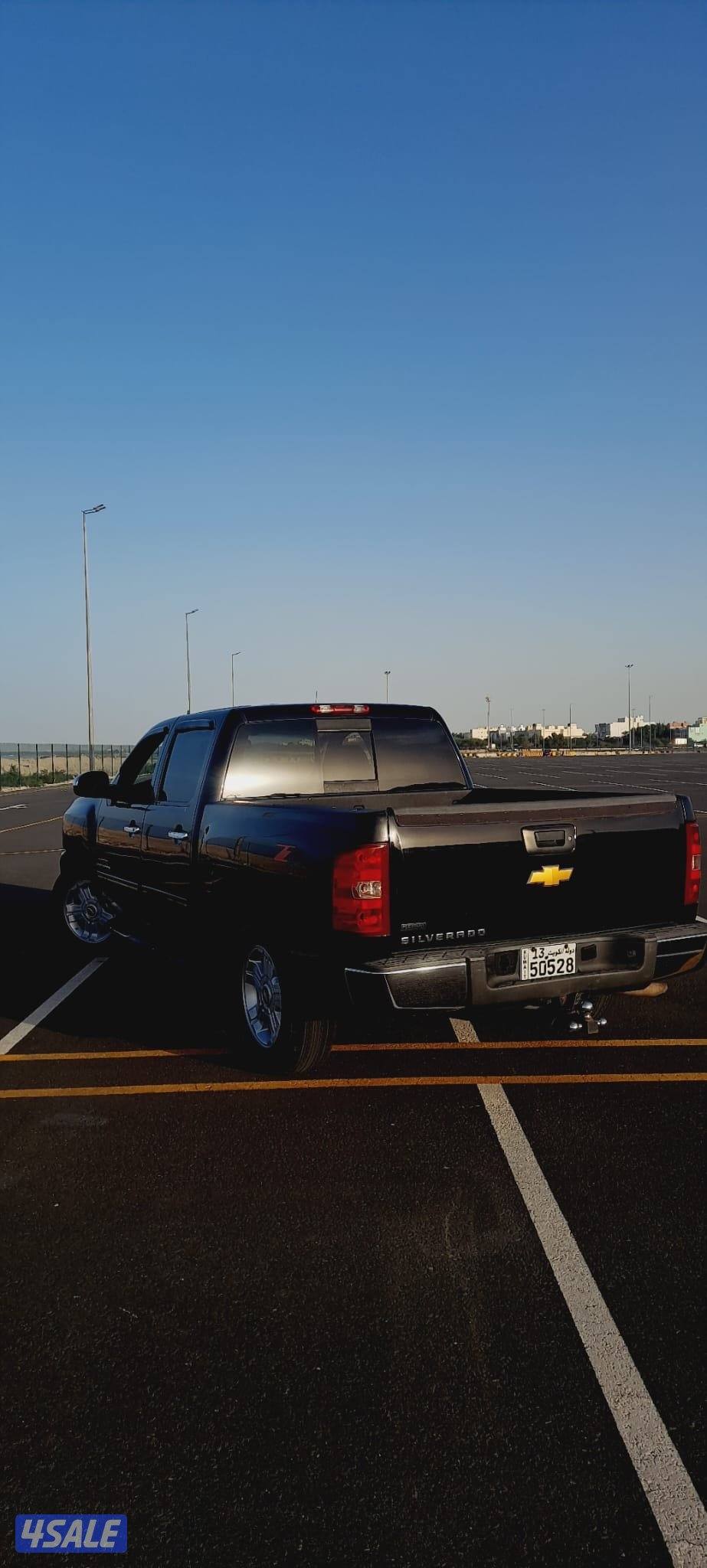 موديل2012 وارد امريكا دبل قير الموتر نظيف سيرفر منتظم للتواصل3