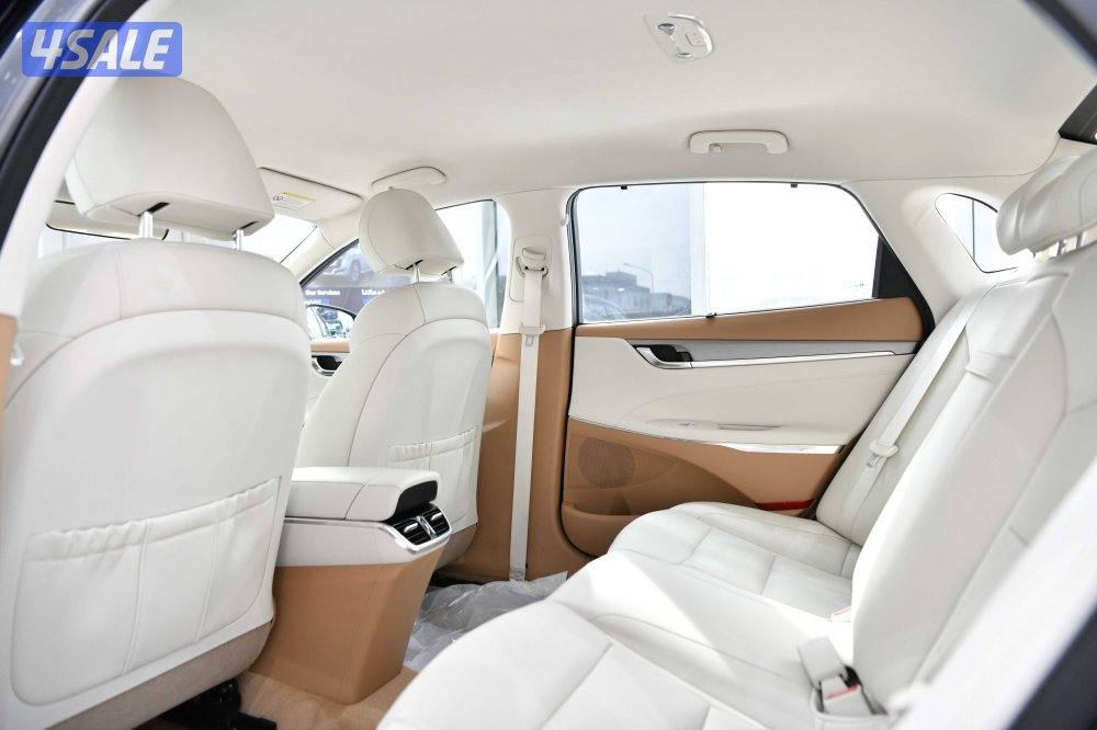 هيونداي ازيرا4