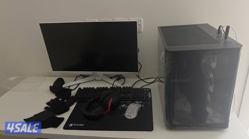 للبيع بي سي وشاشة0