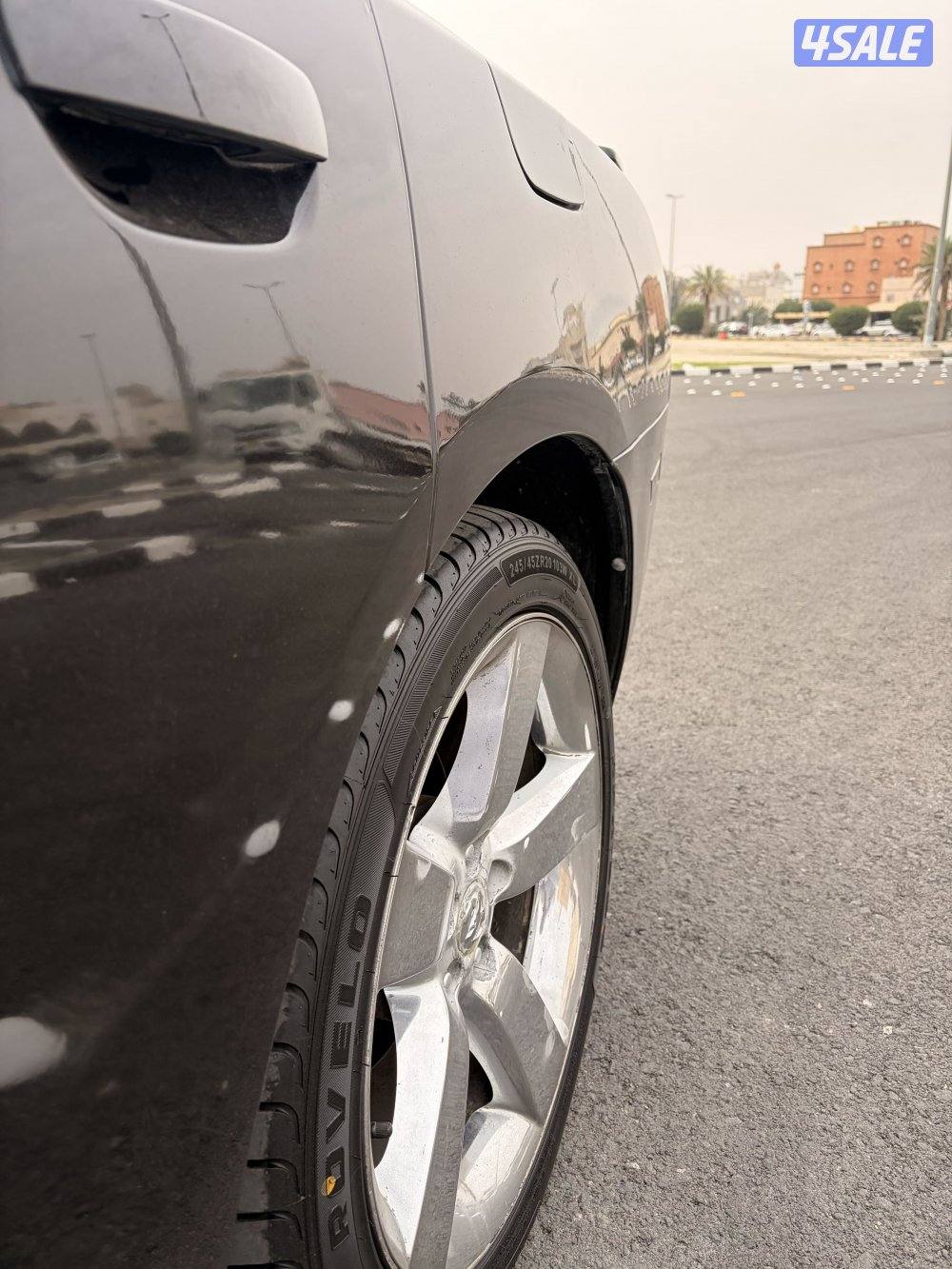 للبيع دوج تشارجر11