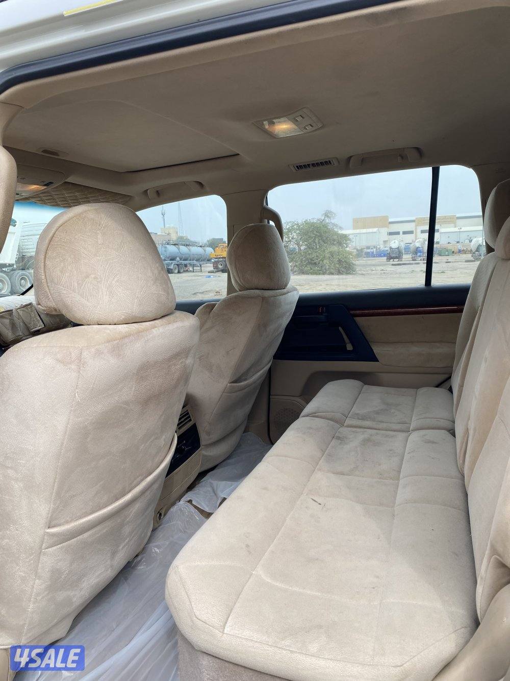 لاندكروزر 20145