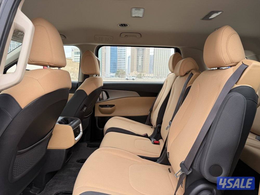 كيا كرنفال موديل 2021_عداد /111 الف سيرفس وكاله4