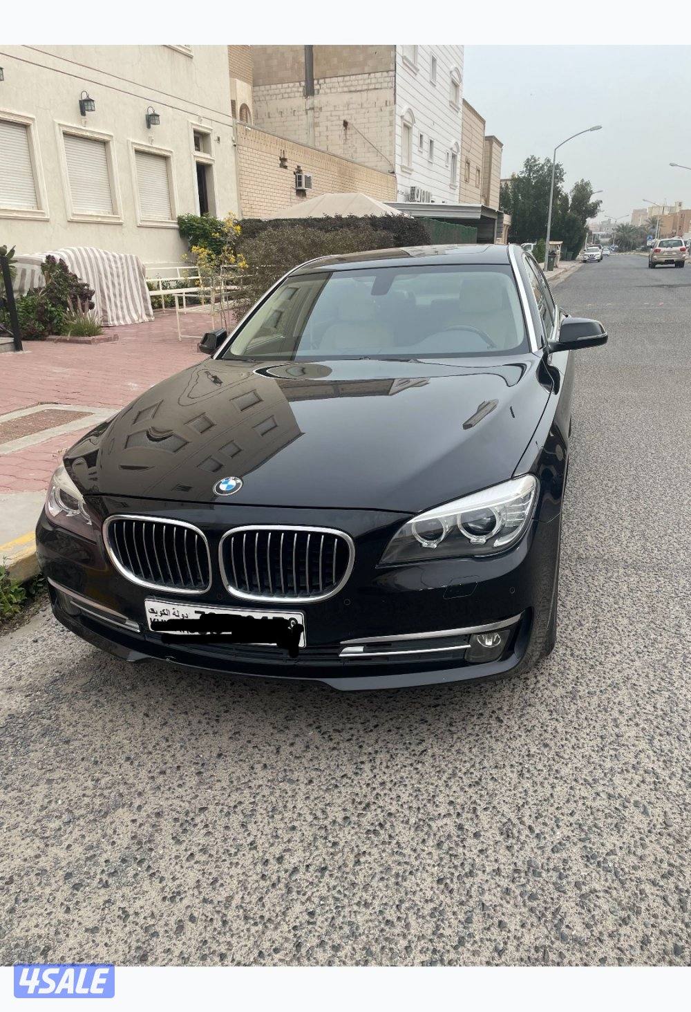 للبيع بي ام 730li موديل 20153