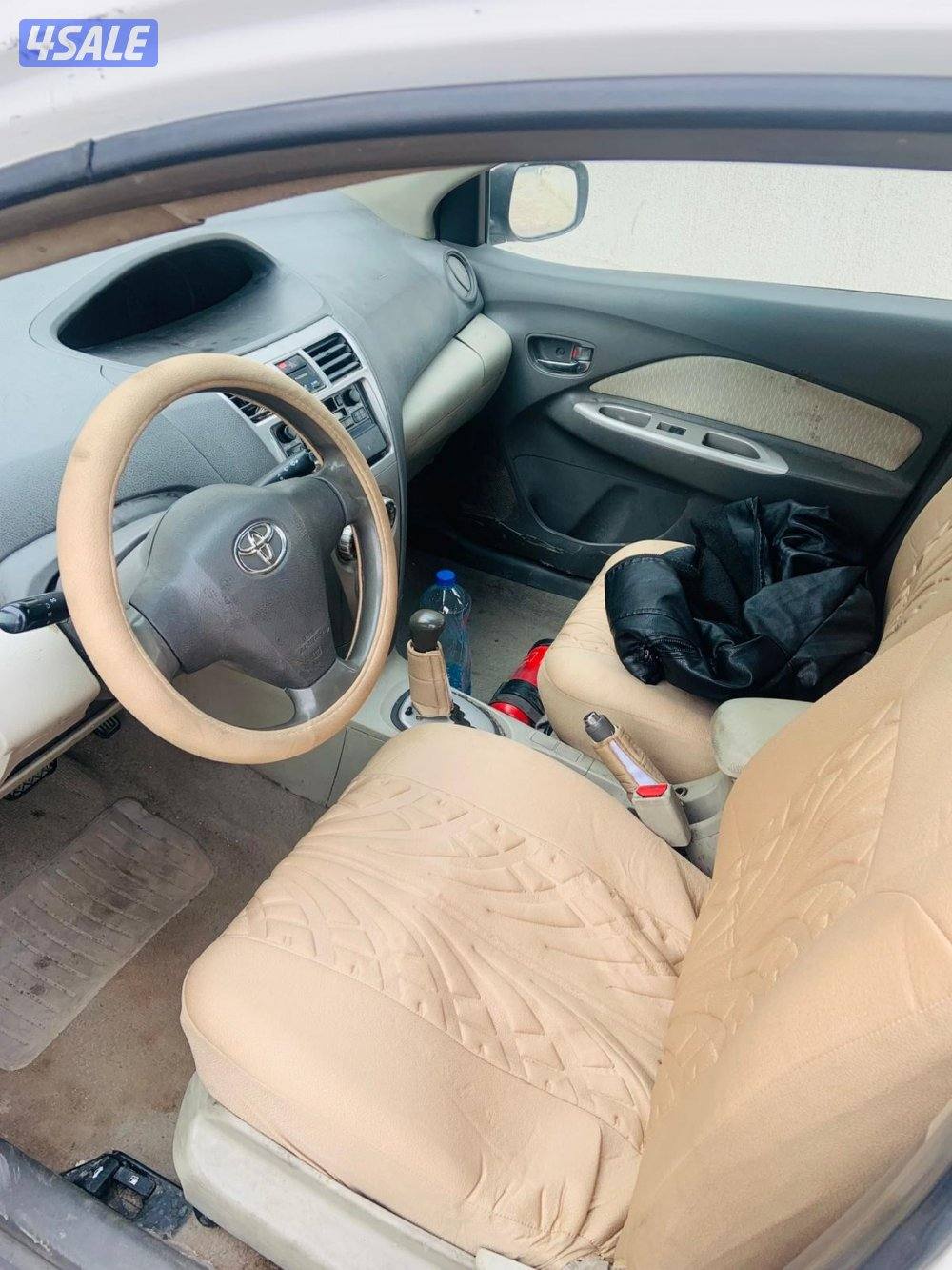 تويوتا يارس 2011 للبيع2