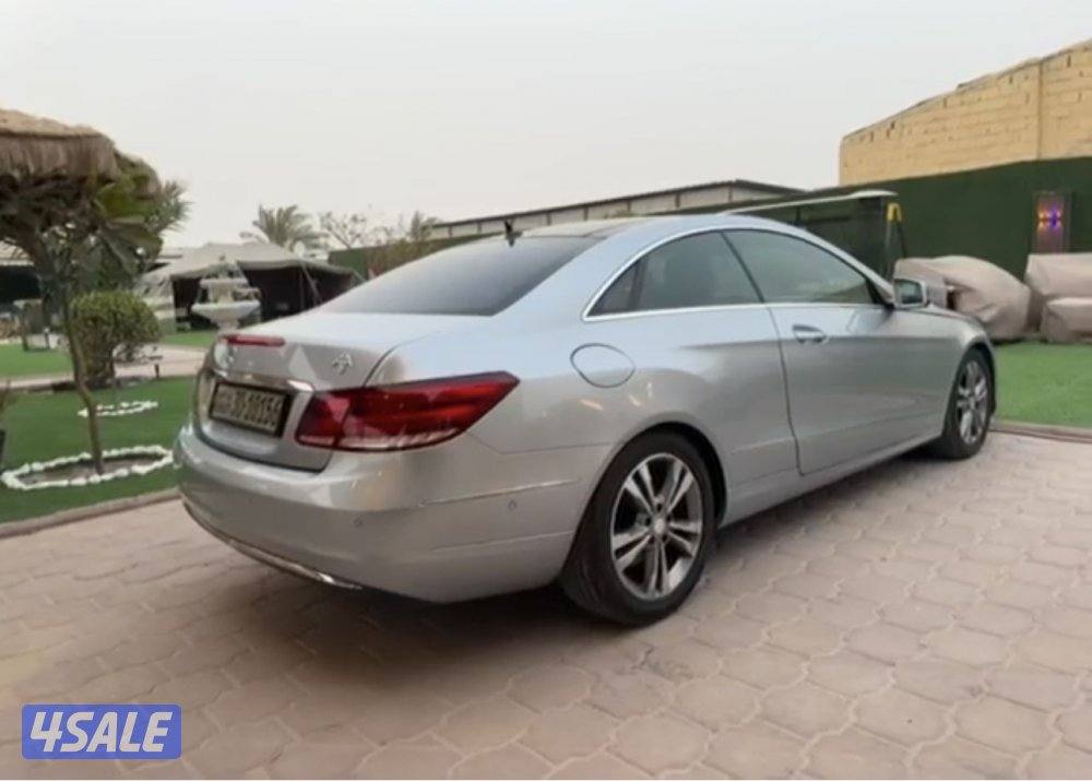 مرسيدس es250 كوبي سيلفر موديل 2014 ماشي 190 الف نظيفه السياره14