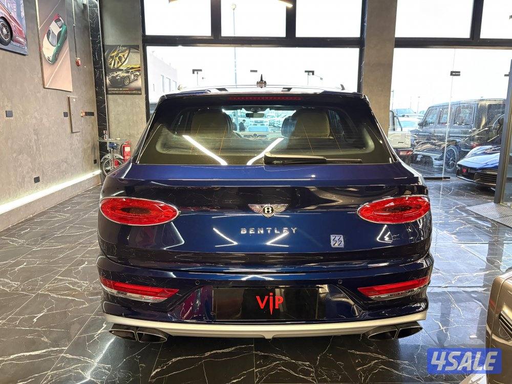 بنتلي بينتايجا7