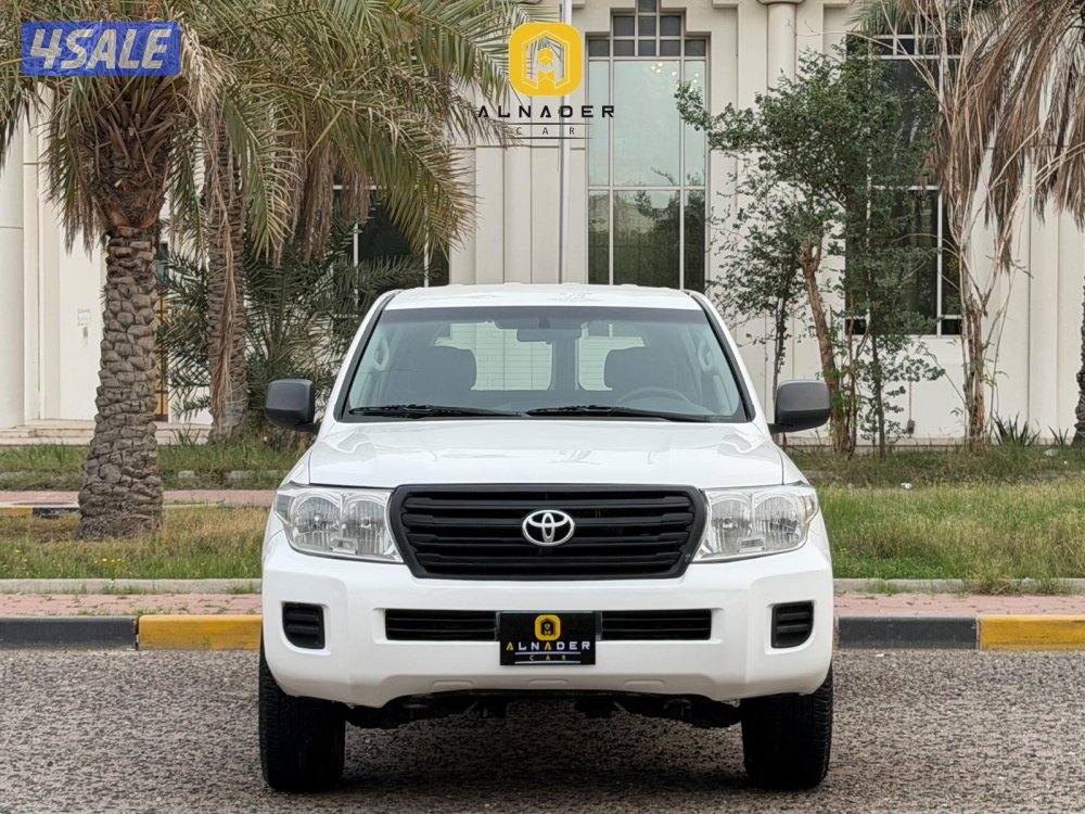 للبيع لاندكروزر G ستاندر صفاق موديل 2012 بحالة ممتازه1