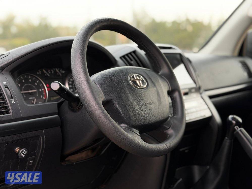 للبيع لاندكروزر G ستاندر صفاق موديل 2012 بحالة ممتازه7