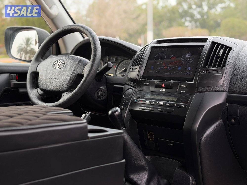 للبيع لاندكروزر G ستاندر صفاق موديل 2012 بحالة ممتازه9