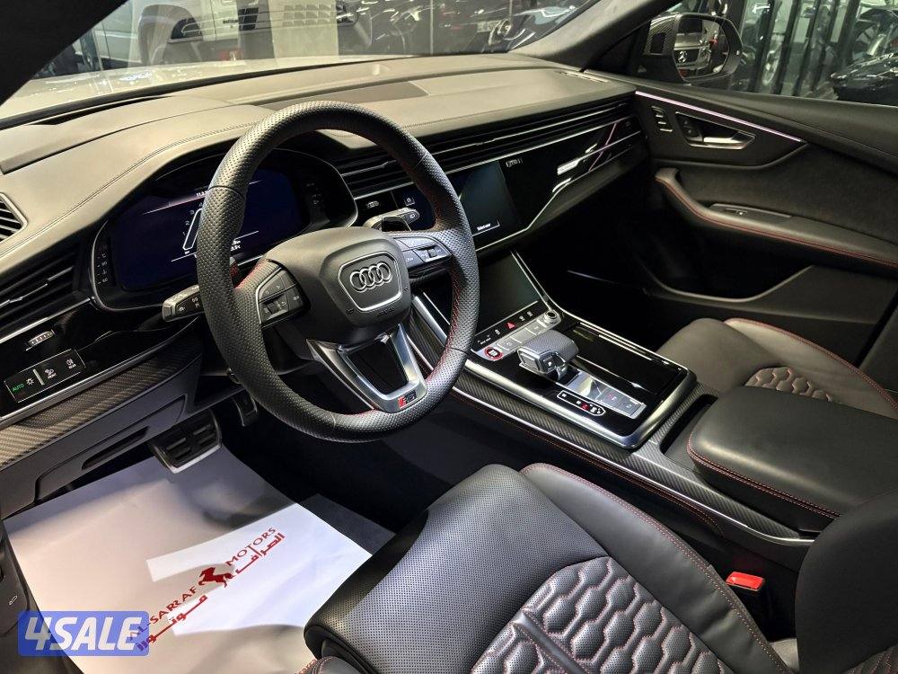 اودي Q8 RS1