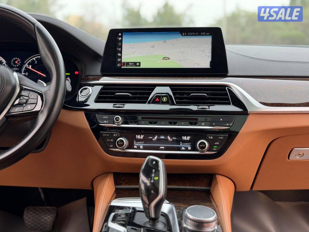 للبيع BMW530i موديل 2019 وارد الغانم9