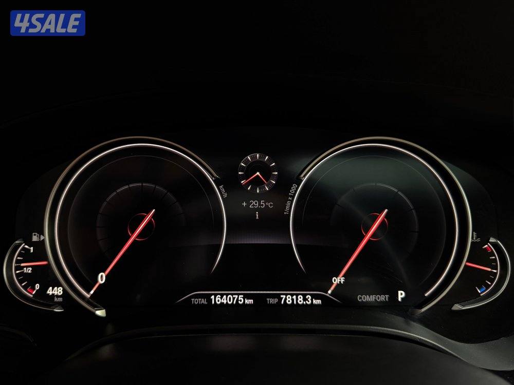 للبيع BMW530i موديل 2019 وارد الغانم10