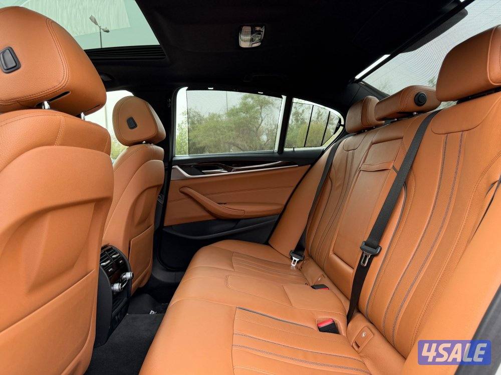 للبيع BMW530i موديل 2019 وارد الغانم12