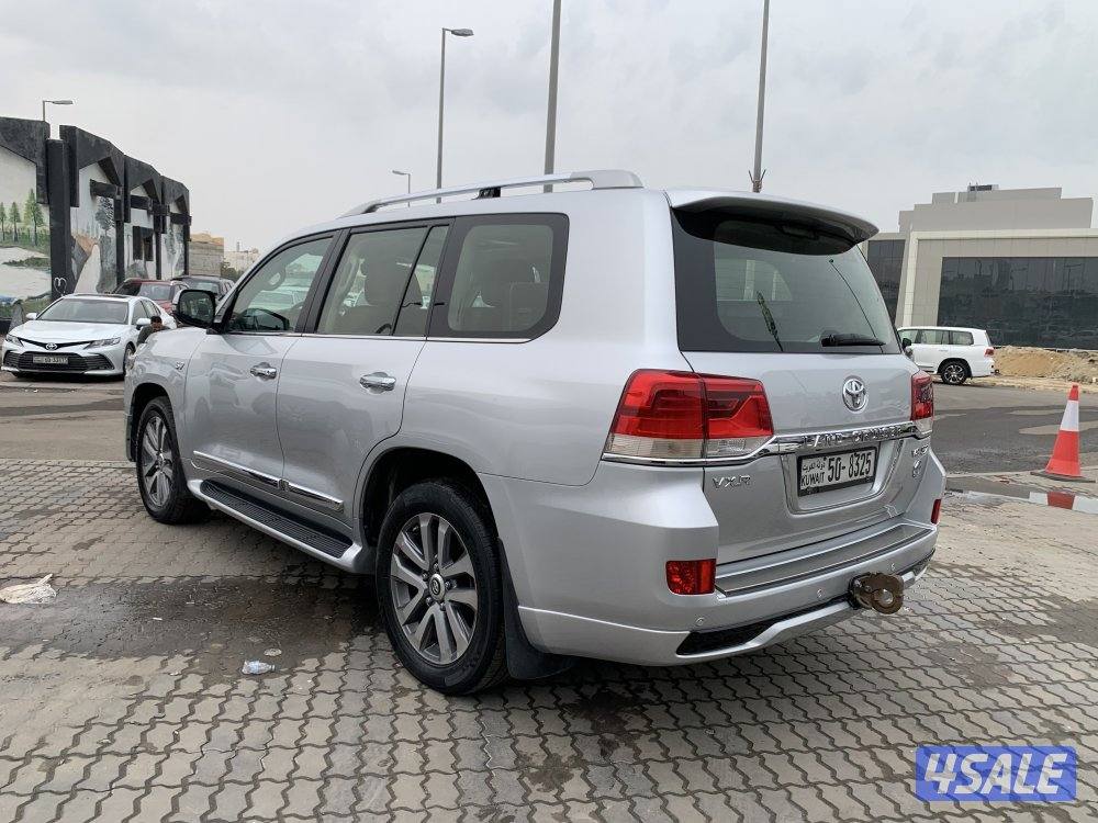 لاندكروزر VXR 5,7🔥 الدرجة الاولي الساير1