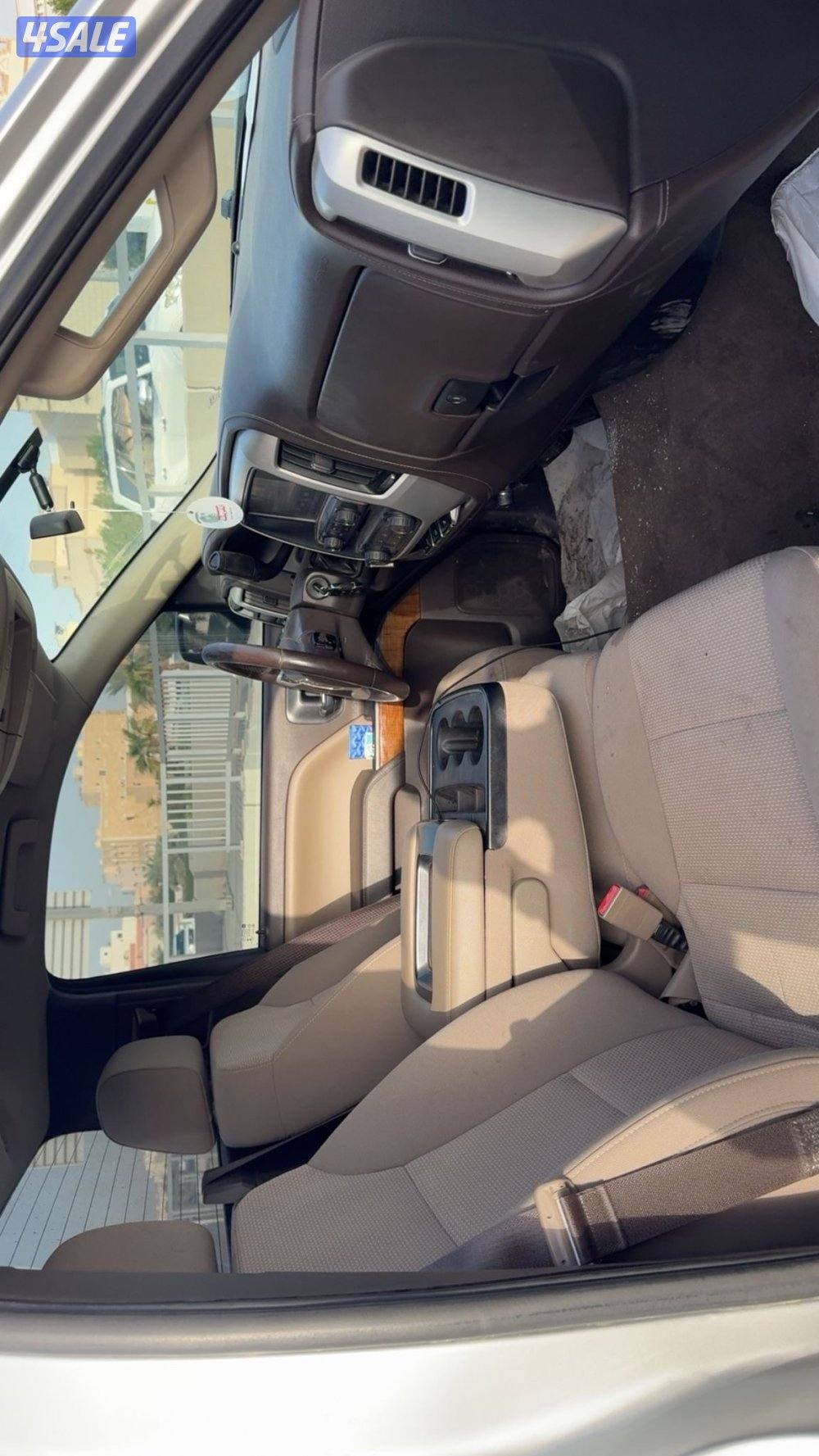 وانيت سييرا8