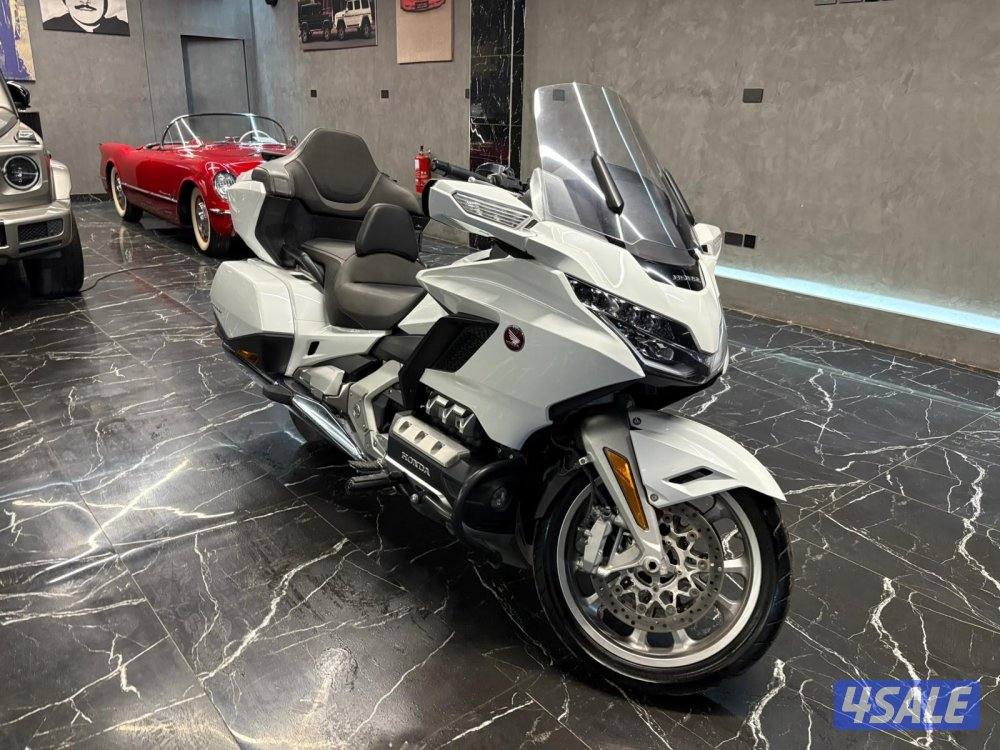 هوندا GOLDWING2