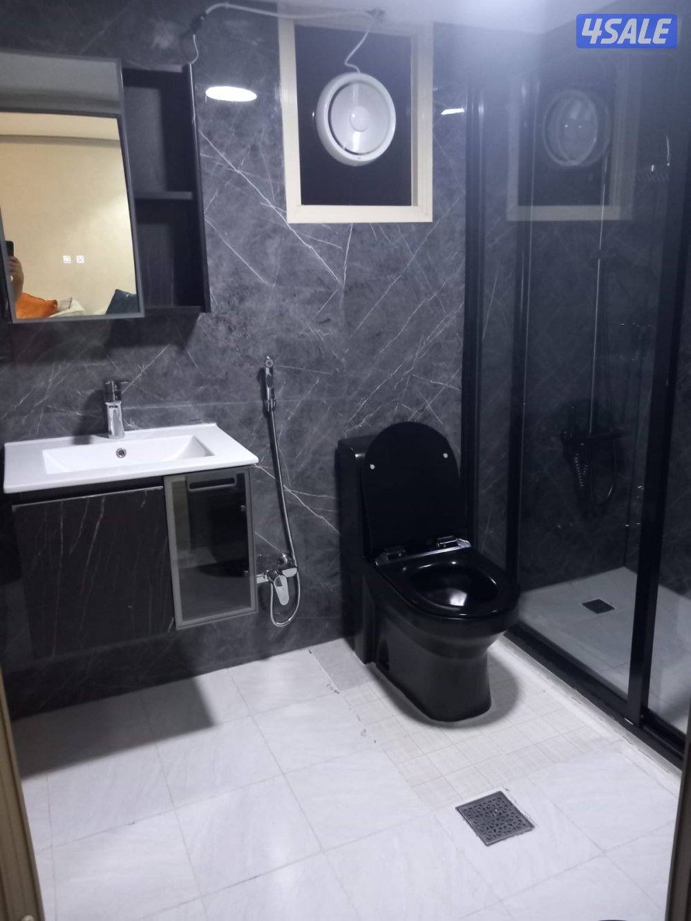 شقق للايجار خلو غرفة وصالة ومطبخ وحمام تشطيب سوبر لوكس يوجد باركنً  🚙🚗3