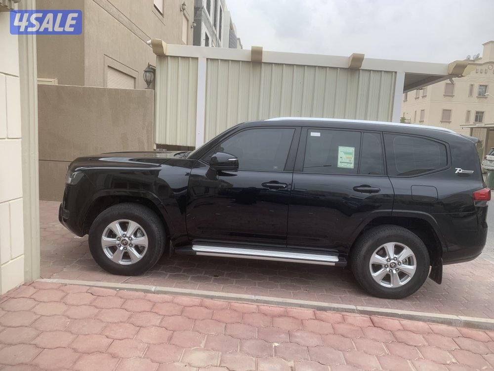 لاندكروز GXR تون تيربو موديل 20222