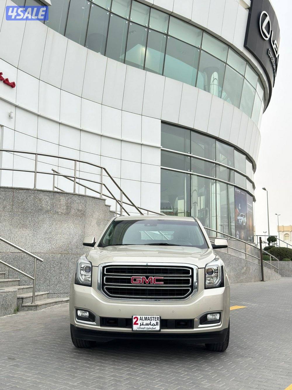 للبيع يوكن SLE موديل 2017 عداد 116 الف2