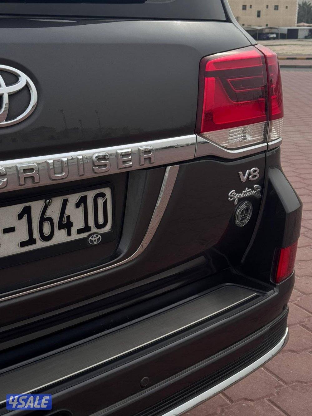 لاند كروزرGXR Grand Touring signature 2021 Full option2