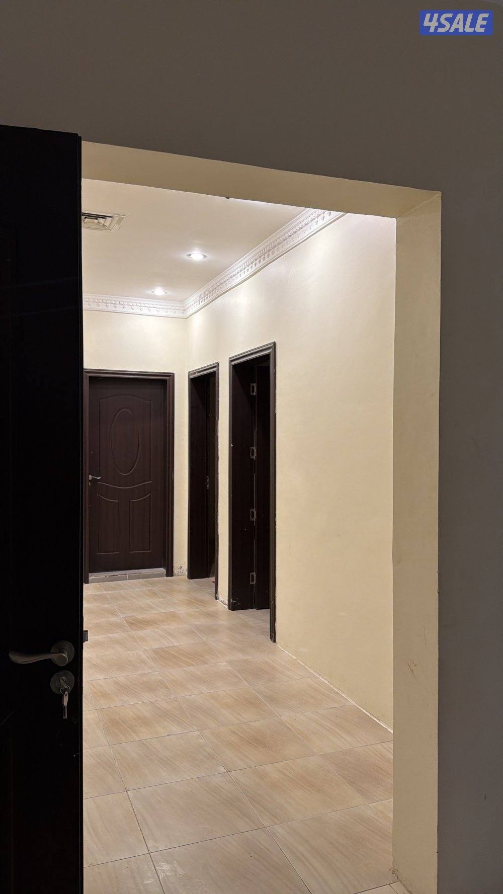 شقه للايجار في صباح الاحمد من المالك مباشر0