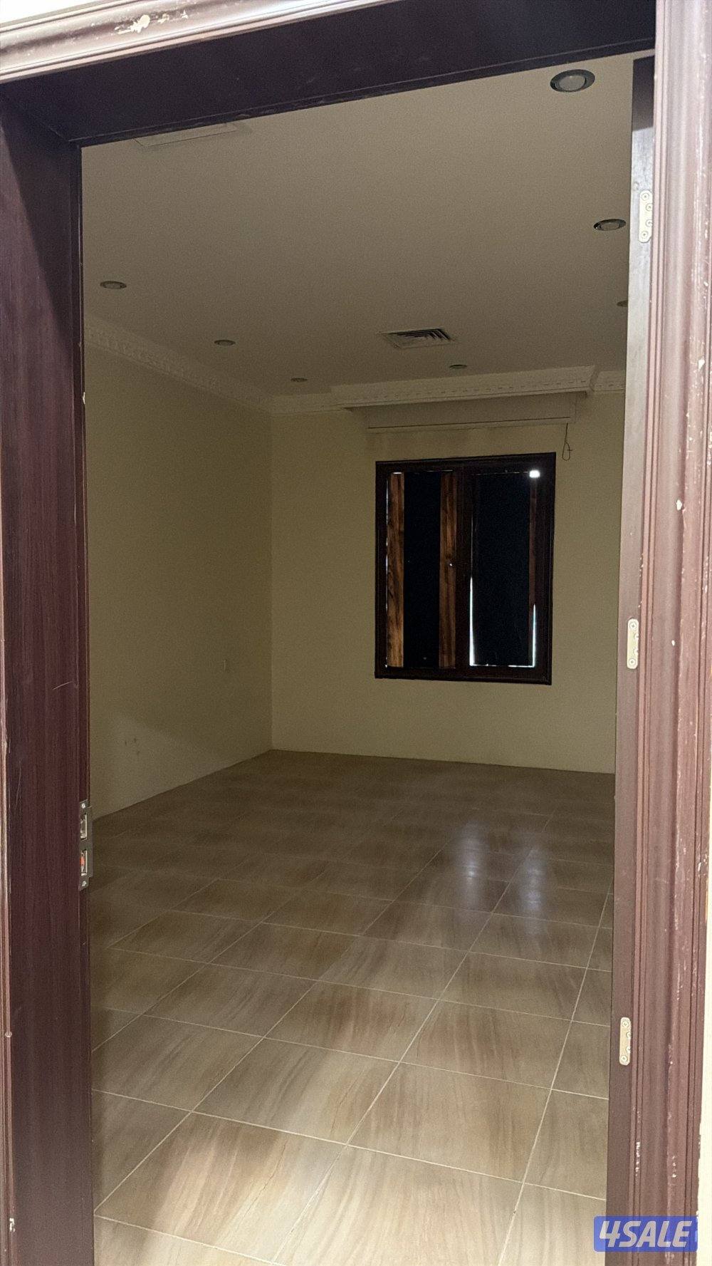 شقه للايجار في صباح الاحمد من المالك مباشر4