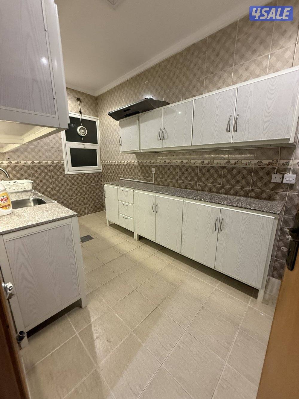 لايجار دور كامل جابر الاحمد قطعه 5وسيع3