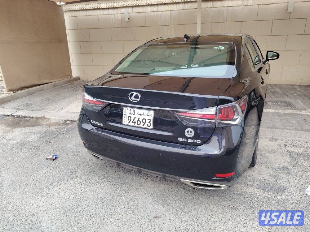 LEXUS 2019 GS 30012
