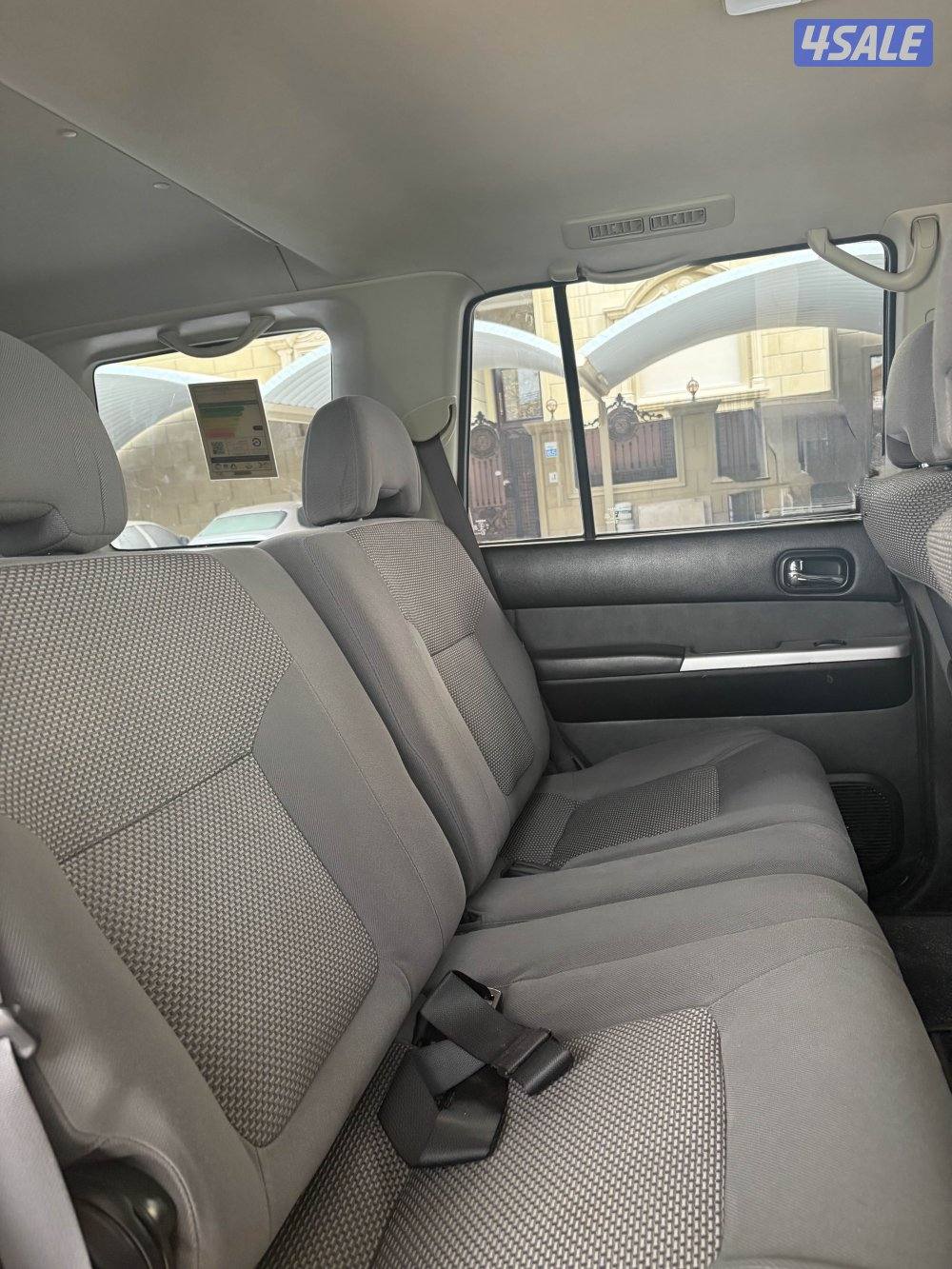 2007 بحالة فوق الممتازة او بدل مع وانيت قمارتين او يوكن تاهو4