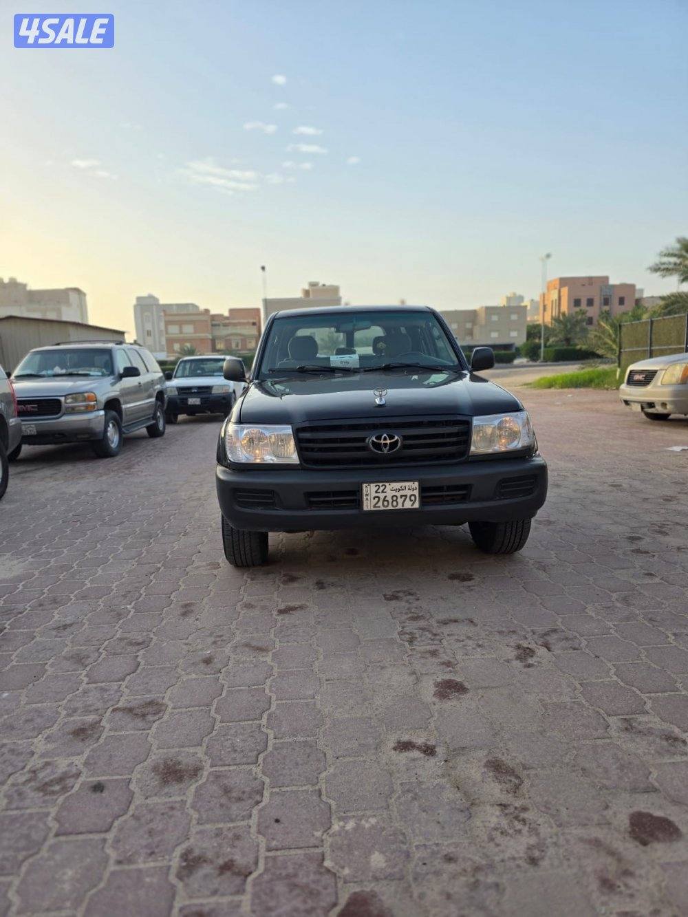 وارد الامارات موتر حكومه مصبوغ عام شرط الفحص قير ومكينه وشاصي2