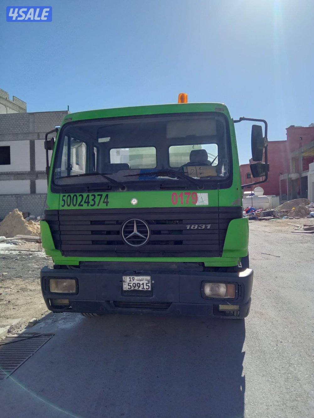 للبيع تنكر مرسيدس ألبي عايدي موديل 1996 حجم 1831  شرط الفحص3