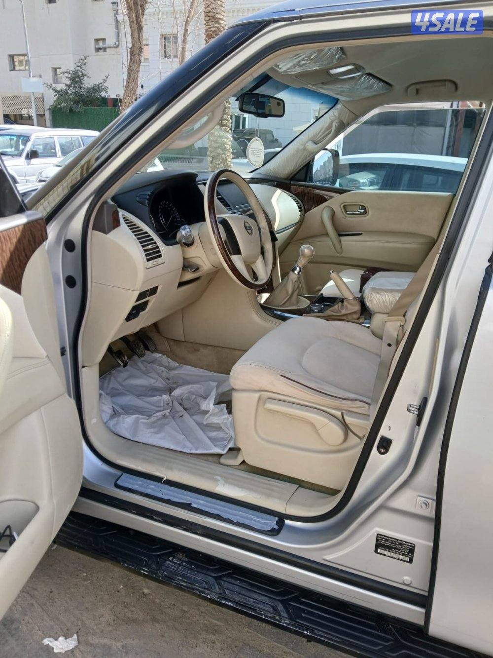 ‏للبيع باترول 2012 قير عادي4