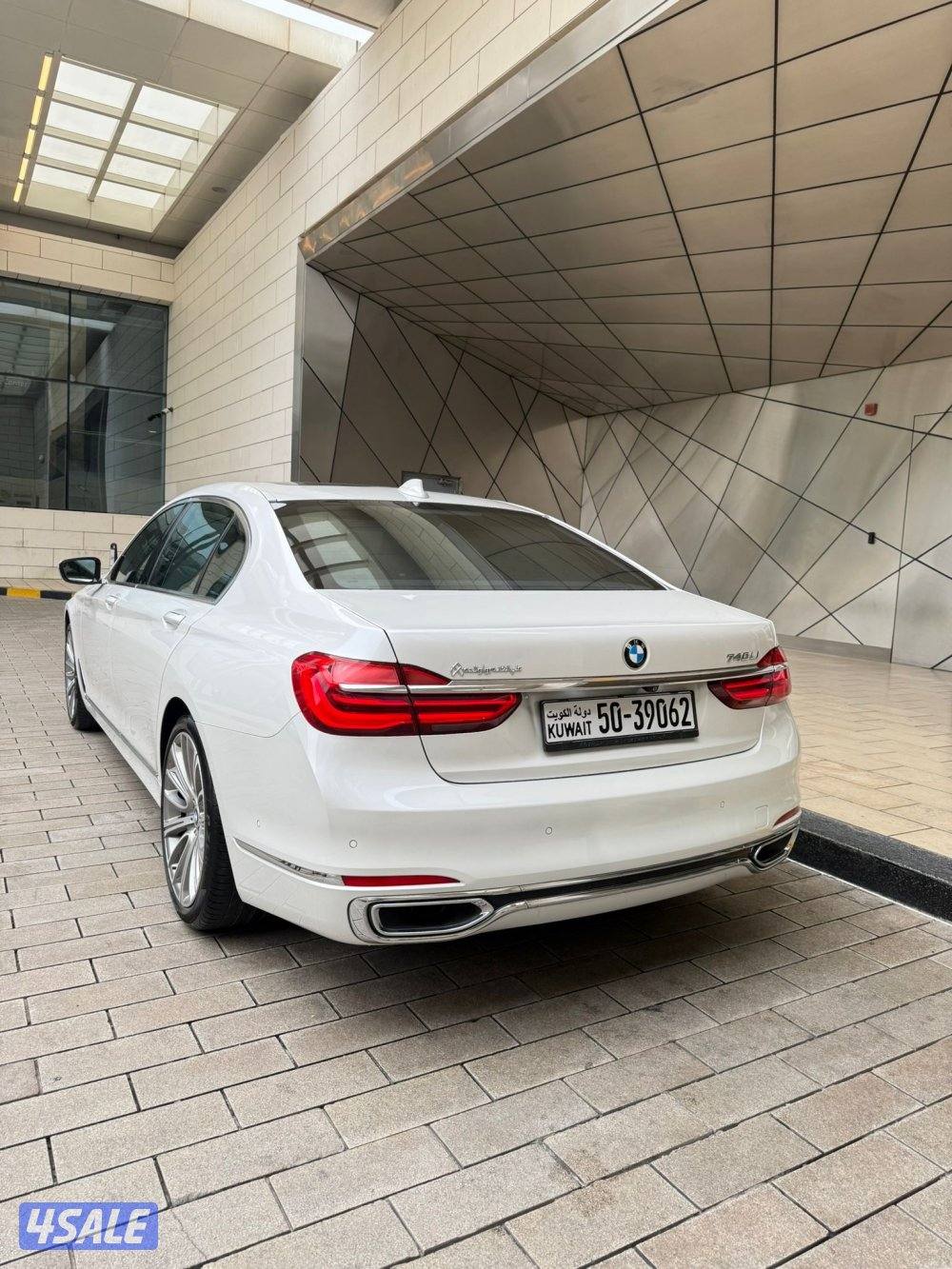 الغانم 740Li صبغ الوكالة بحالة ممتازة3