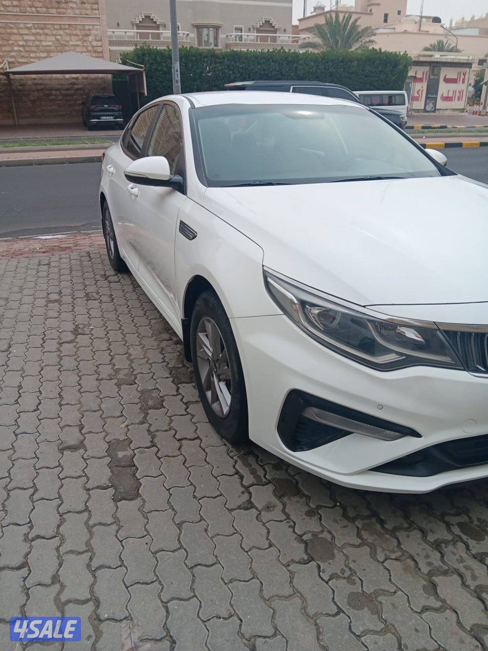 كيا اوبتيما للبيع1