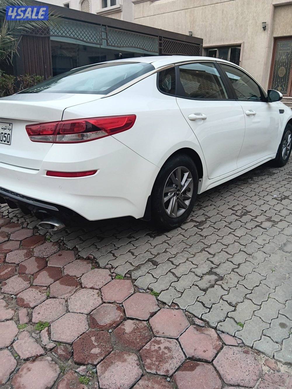 كيا اوبتيما للبيع2