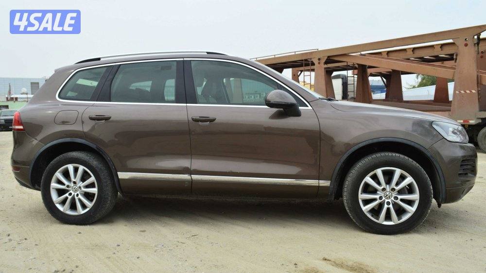 2014 Volkswagen Touareg | Good Condition4