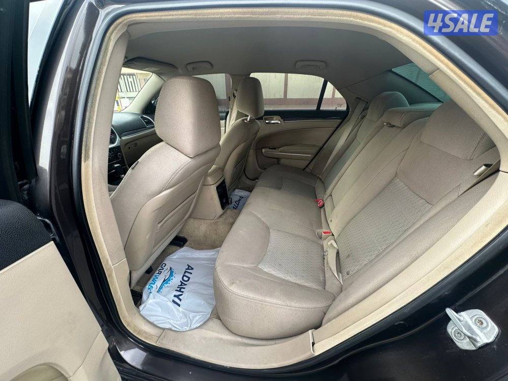 كرايزلر 8 سلندر نظيف1