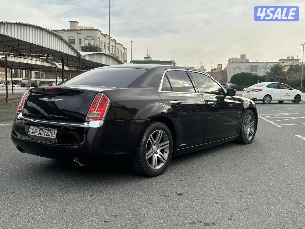 كرايزلر 8 سلندر نظيف2