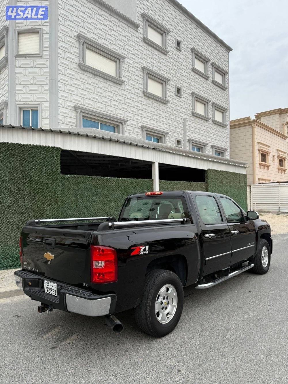 سلفرادو Z71 وارد الخليج موديل 2012 عداد 300 الف9