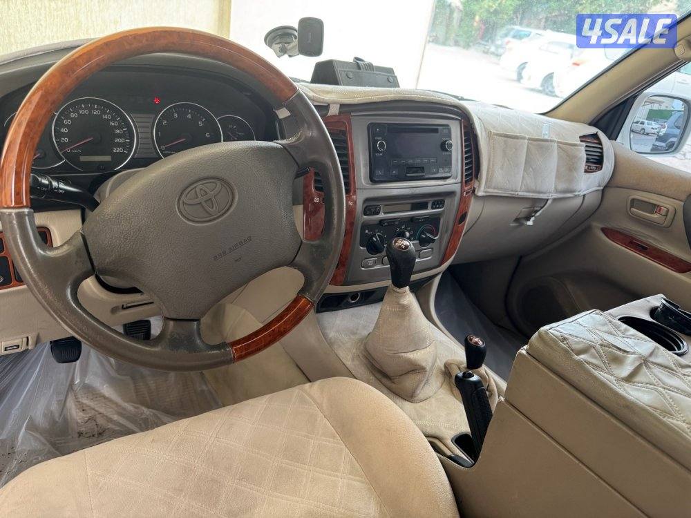 لاند كروزر قير عادي اساس7