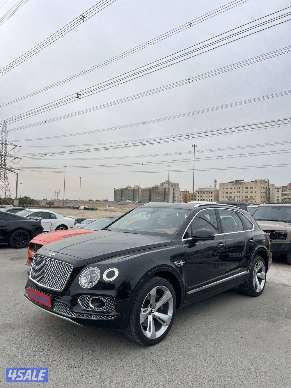 بنتلي - بينتايجا1