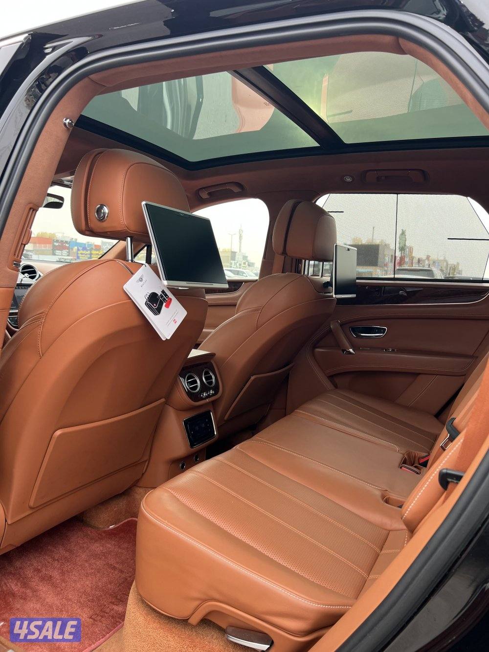 بنتلي - بينتايجا6