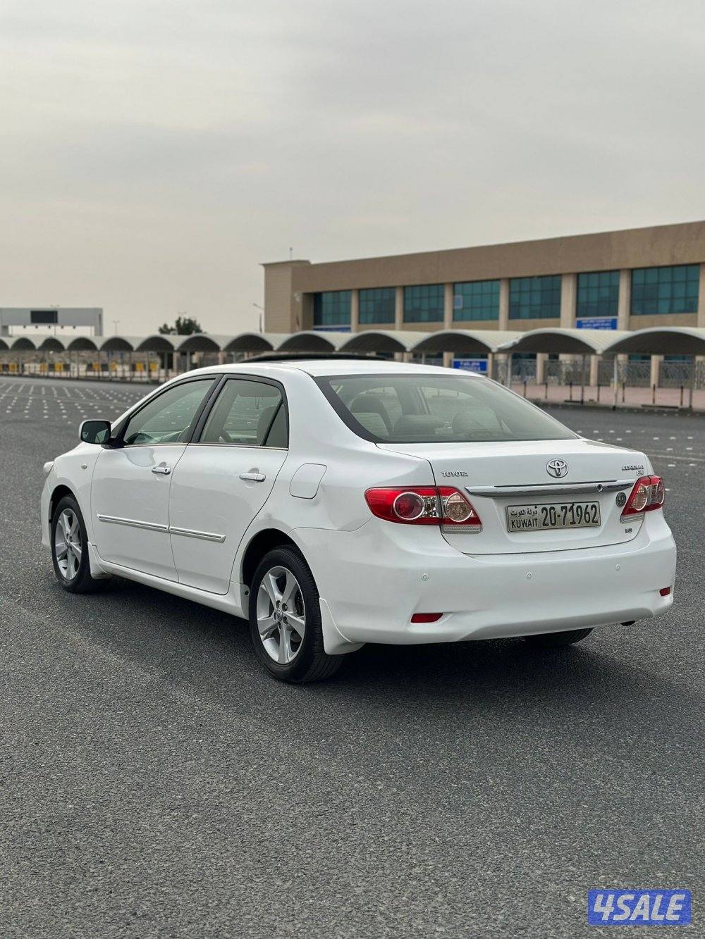 كورولا موديل 2013 عداد 100 الف 🔥2