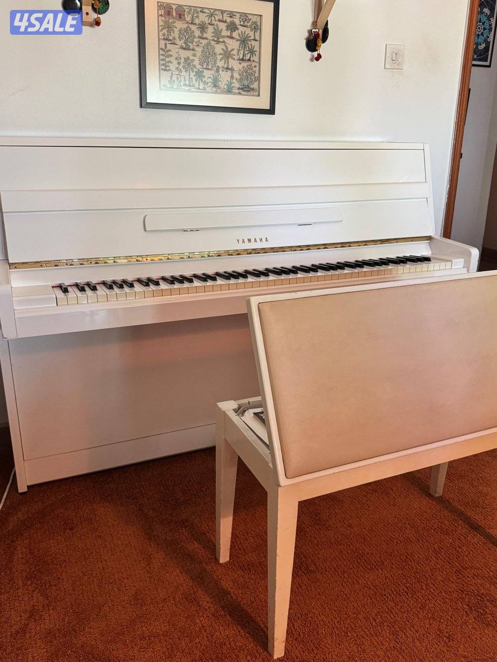 White Yamaha Upright Piano (Made in Japan)0