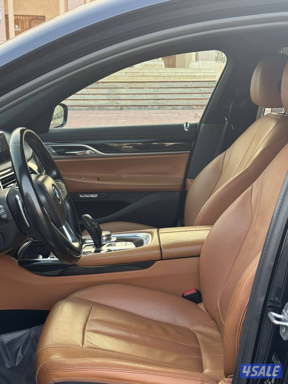 للبيع بي ام شرط الفحص بالكامل5