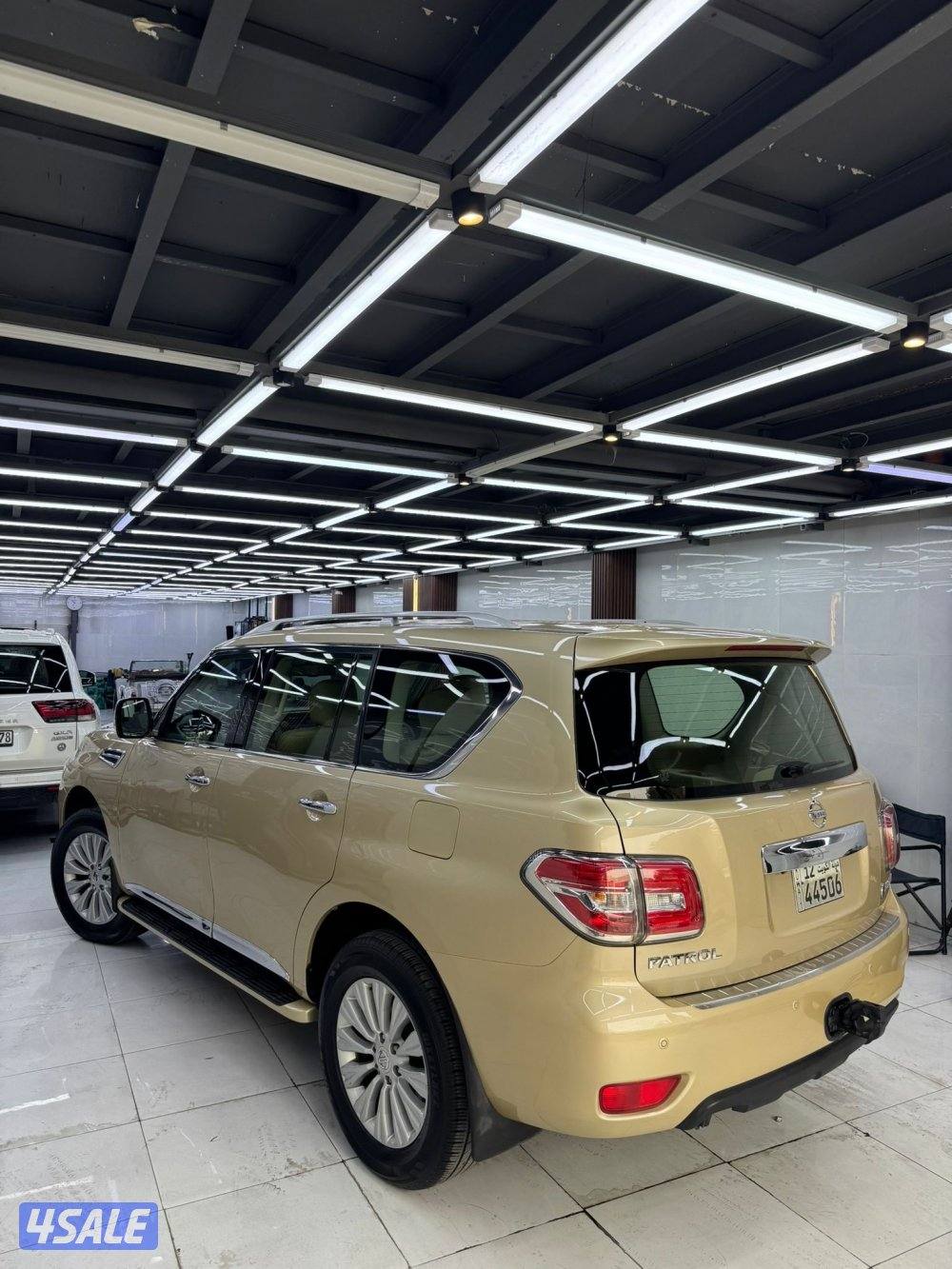 جيب باترول بلاتنيوم صبغ الوكاله 2014 عداد 295 سيرفيس منتظم5