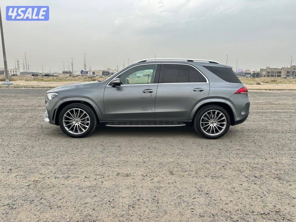 مرسيدس GLE 450 AMG موديل ٢٠٢١ ماشي ٦٨ صبغ وكالة اعلى فئة8