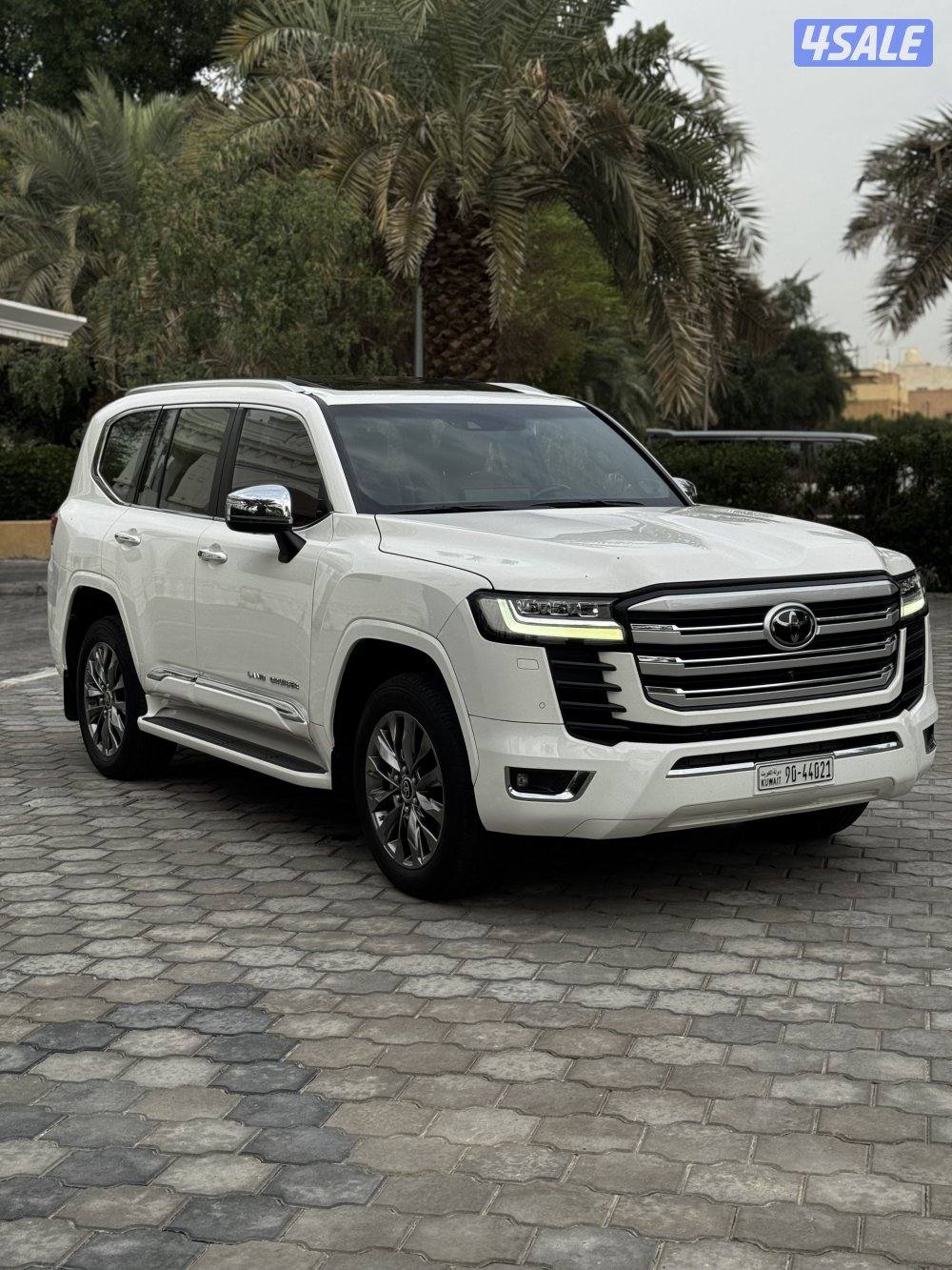 لاندكروزر VXR ماشي 63 الف صبغ الوكاله0